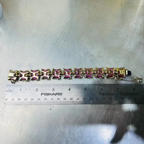 Vintage Coro MCM Thermoset Goldtone Bracelet and Earrings in Raspberry Moonglow - Picture 7 of 9